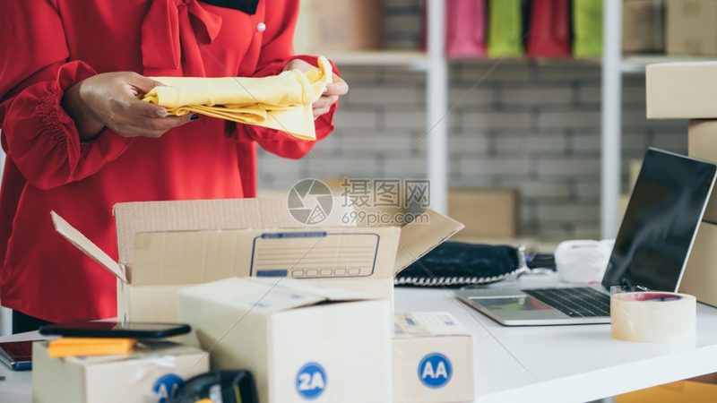 带货主播分成比例揭秘：揭秘电商直播背后的分成秘密